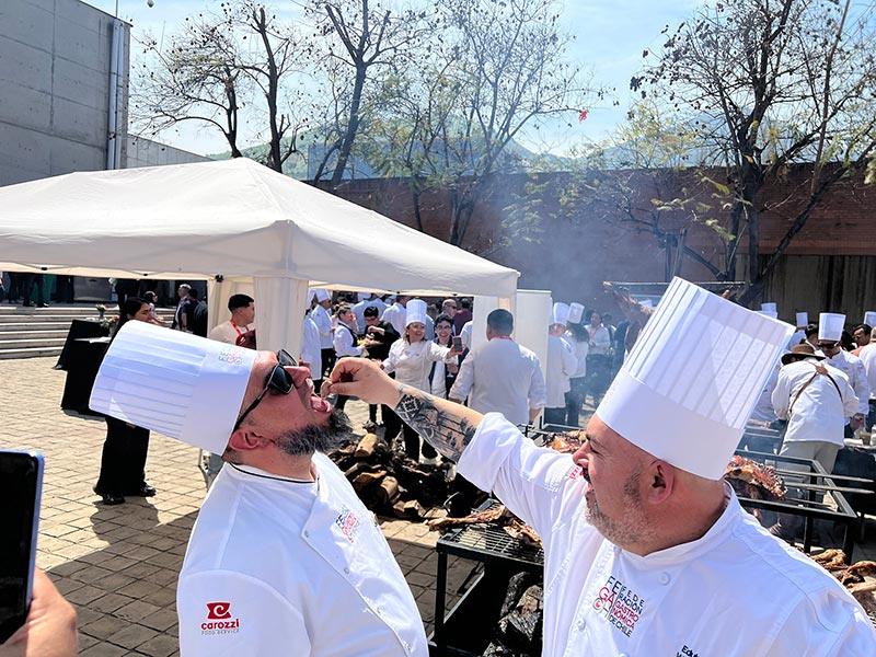 Fotos de la feria Food Service 2025, los Premio Fuego y el Almuerzo de la Fegach