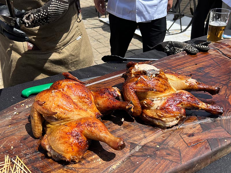 Fotos de la feria Food Service 2025, los Premio Fuego y el Almuerzo de la Fegach