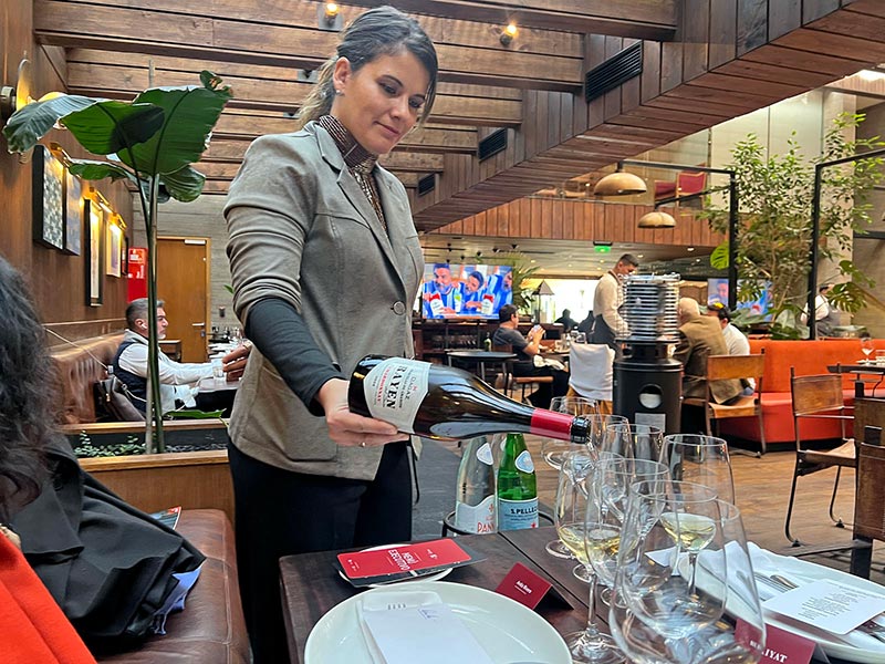 Algunas fotos del almuerzo preparado por Rubaiyat para la reuni�n mensual de C�rculo de Cronistas Gastron�micos