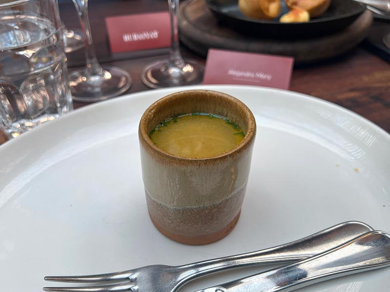 Algunas fotos del almuerzo preparado por Rubaiyat para la reuni�n mensual de C�rculo de Cronistas Gastron�micos
