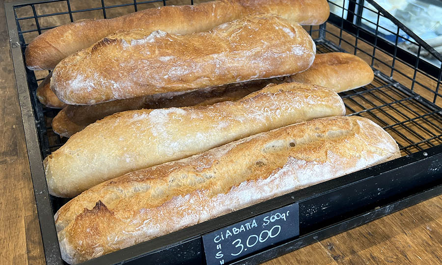 Cibatta grande - Fotos de Panader�a Cadaqu�s